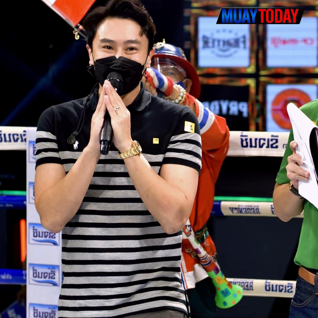 เพชรยินดี
